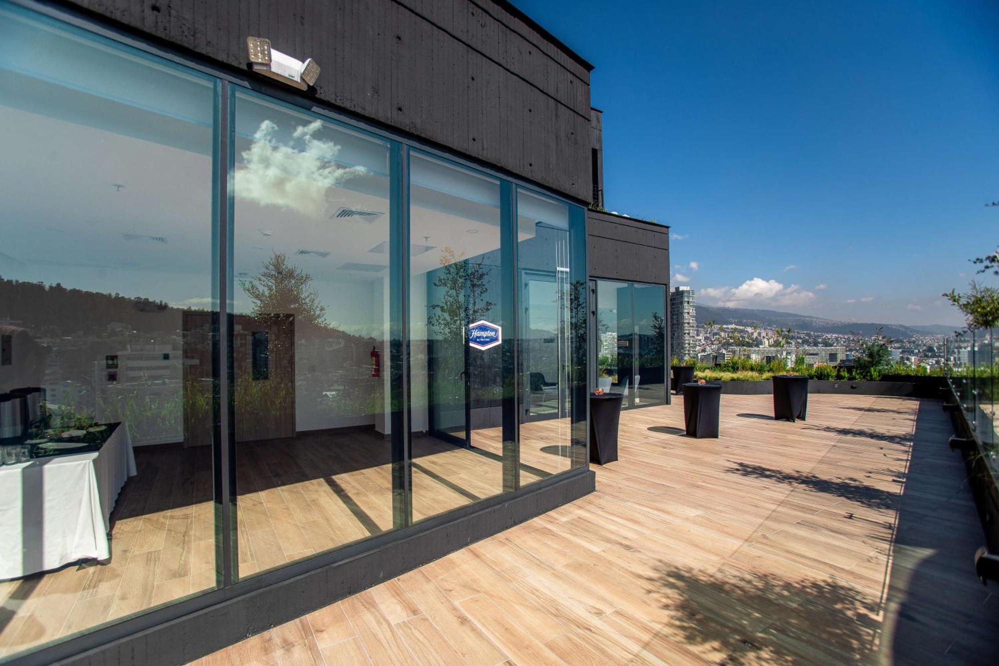 Hampton By Hilton Quito La Carolina Park Otel Dış mekan fotoğraf
