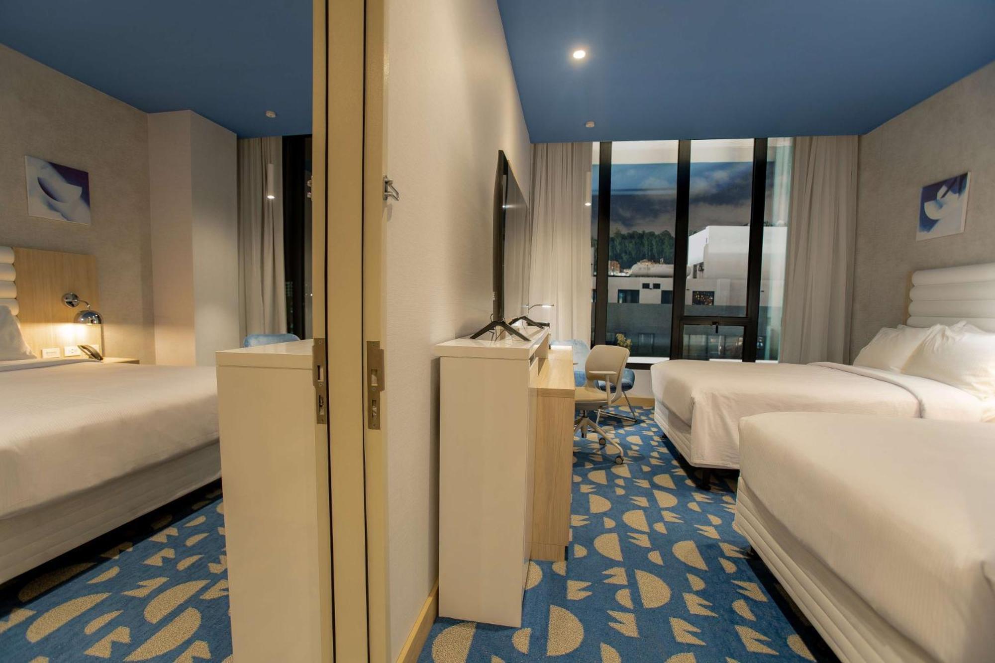 Hampton By Hilton Quito La Carolina Park Otel Dış mekan fotoğraf