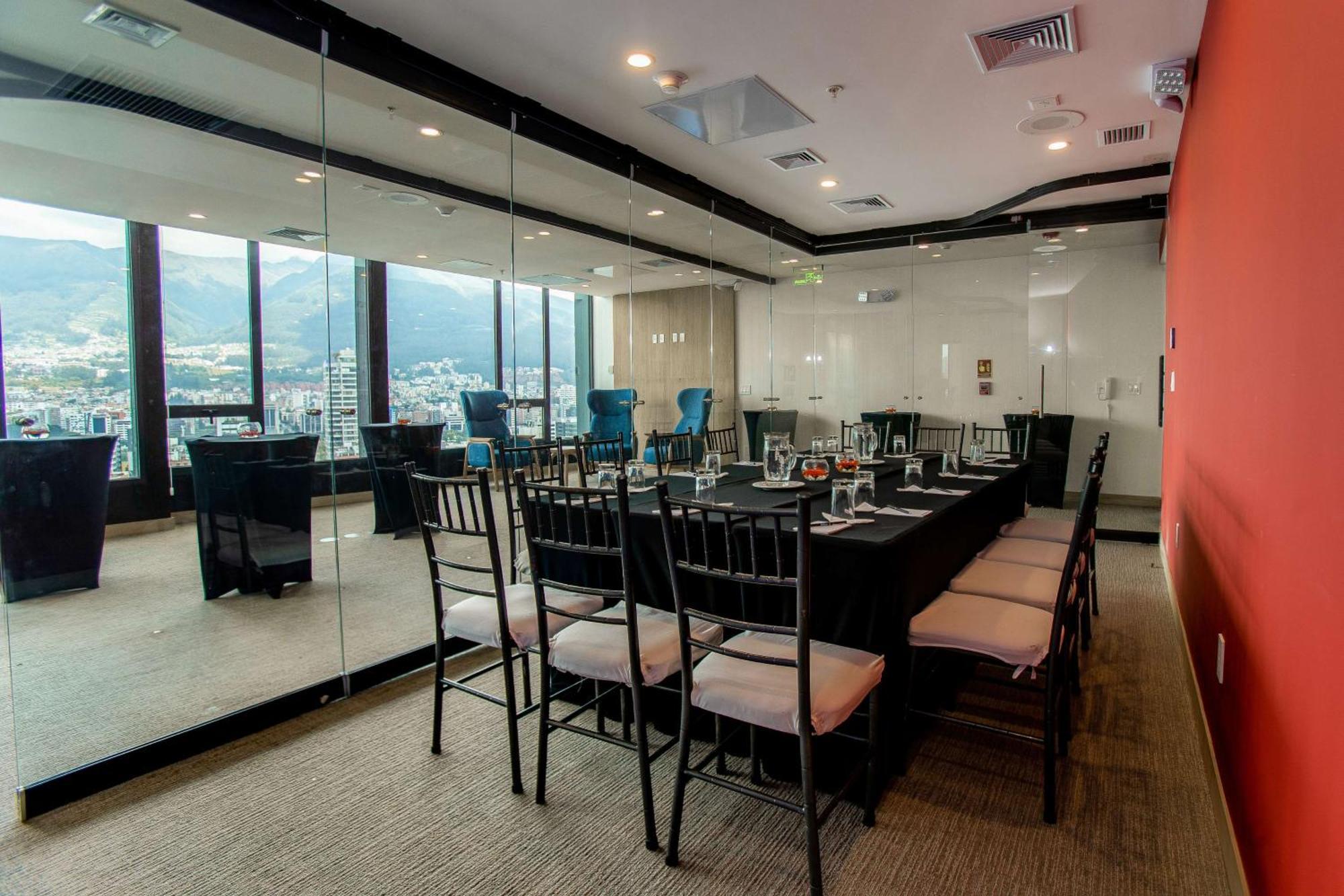 Hampton By Hilton Quito La Carolina Park Otel Dış mekan fotoğraf