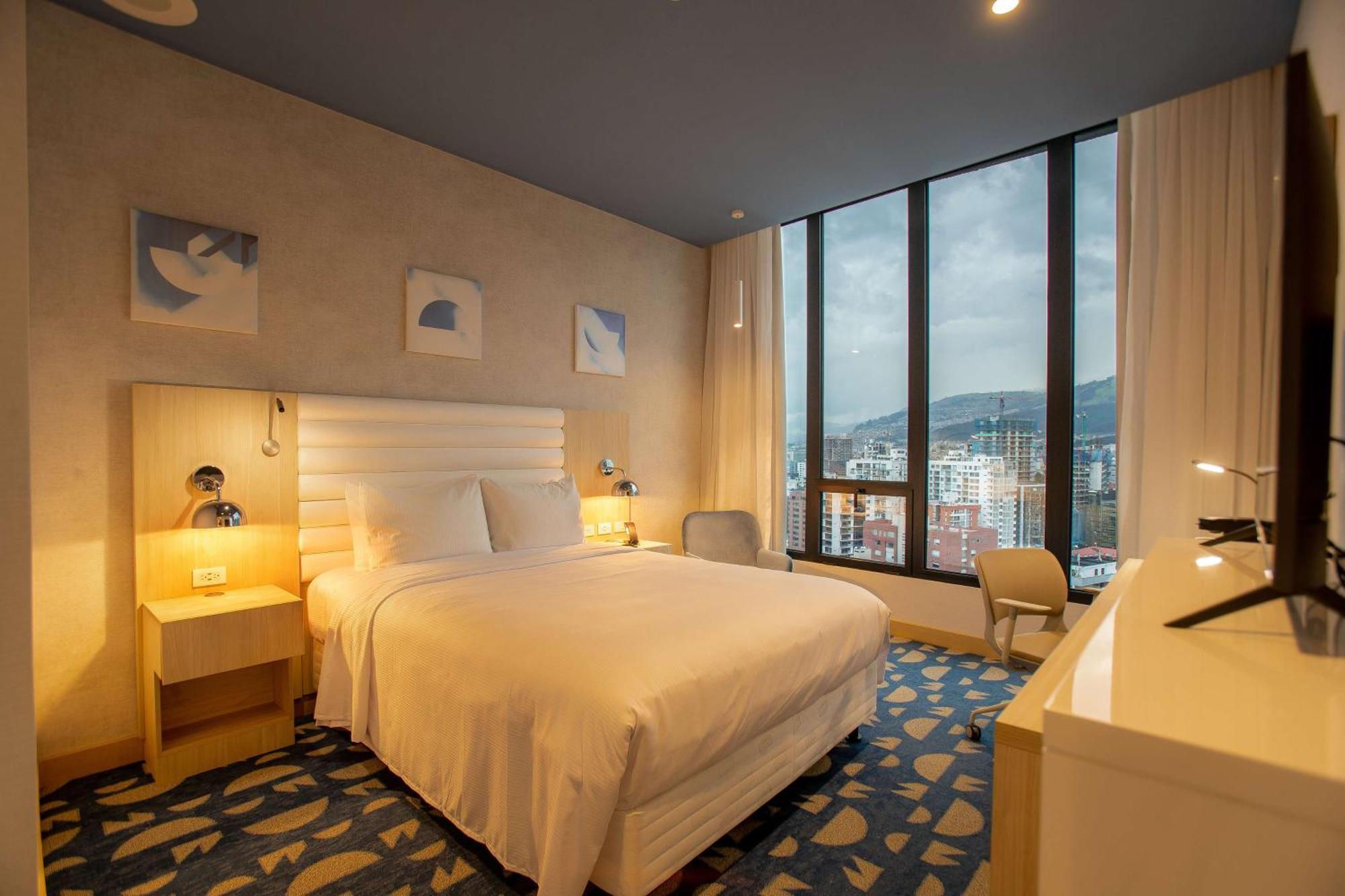 Hampton By Hilton Quito La Carolina Park Otel Dış mekan fotoğraf