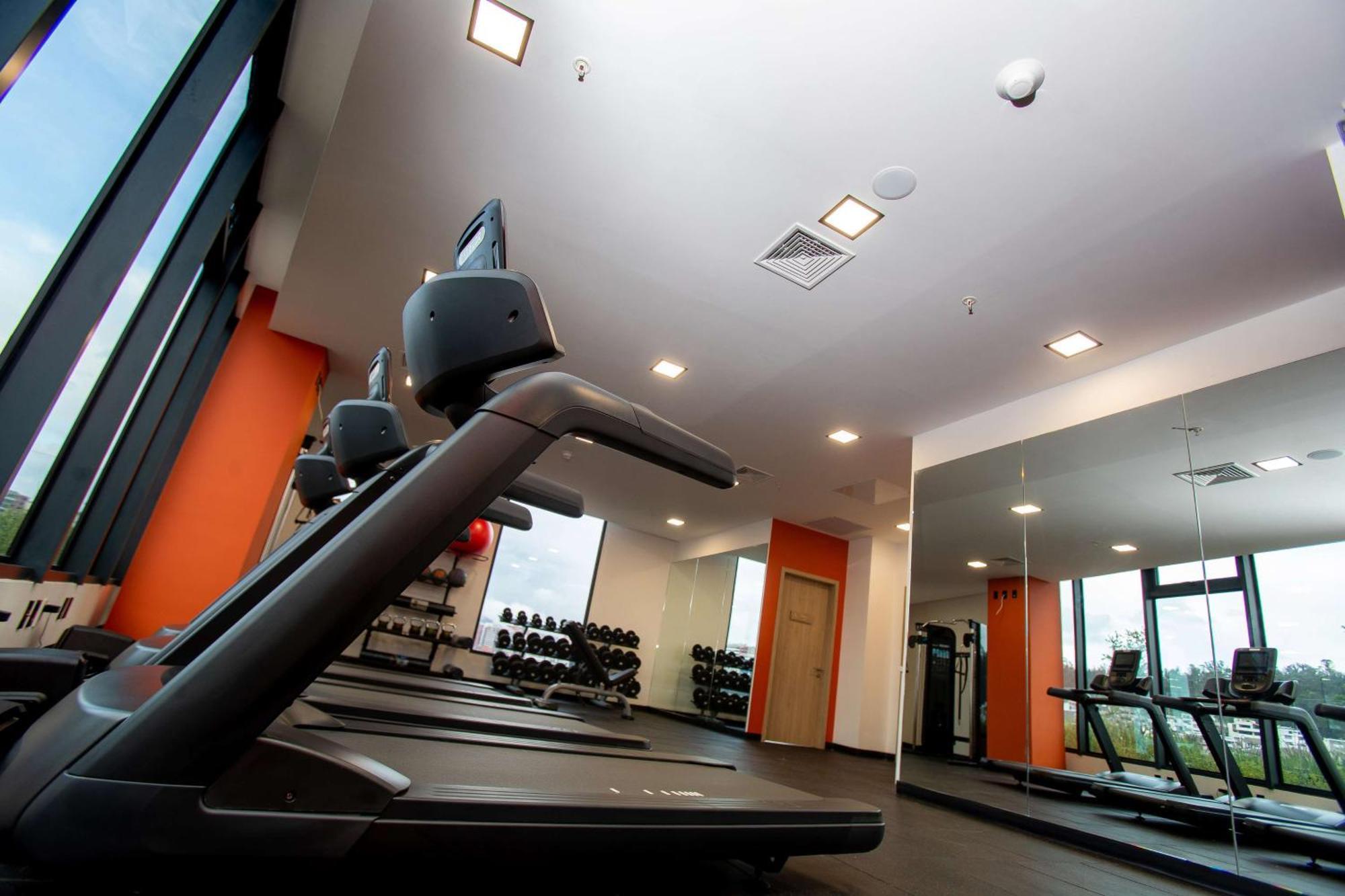Hampton By Hilton Quito La Carolina Park Otel Dış mekan fotoğraf